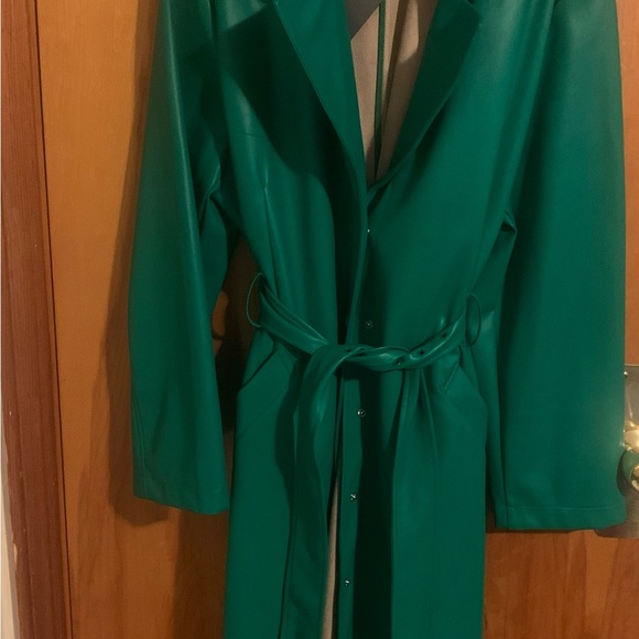Eloquii Green Belted Trench - Picture 3 of 9